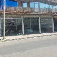 مغازه ۳دهنده متراژ۱۲۰بالکن جداگانه ۴۰متر