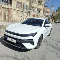 کی ام سی j7 مدل ۱۴۰۳|خودرو سواری و وانت|اصفهان, شهرک کوثر|دیوار