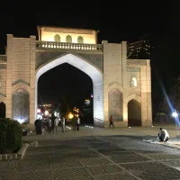 خودرو ۲۰۷ یا تیبا برا کرایه میخام  برای ۱۰ روز