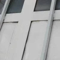 اجاره یا فروش ملک لب خیابان