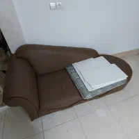 کاناپه مبل با روکش چرم سه نفره