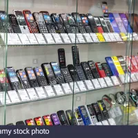 همکار خانم جهت کار در موبایل فروشی