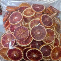 نیازمند کارگر برای میوه خشک کنی