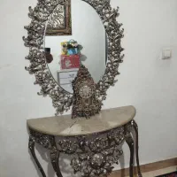 آینه وکنسول وساعت