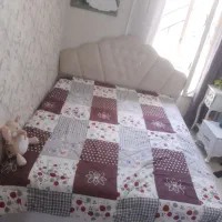 تخت چوبی و تشک دونفره