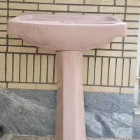 روشویی پایه دار