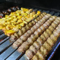 نیرو ساده و اشپز نیمه وقت
