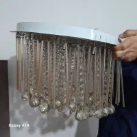 دو عدد لوستر بزرگ سقفی