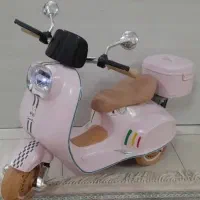 موتور شارژی وسپا صورتی