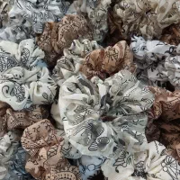 کش مو طرح دار