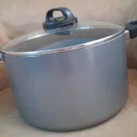 قابلمه و ماهیتابه چدن