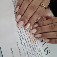 کاشت ناخن 250