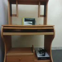 میز تحریر وکمد وکتابخونه