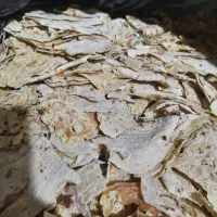 نان خشک بسیار تمیز
