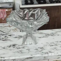 میوه خوری شیشه ای نسبتا بزرگ