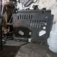 سینی زیر موتر ۲۰۶