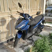 موتور سیکلت کویر طرح کلیک ۱۵۰ در حد صفر مدل ۱۴۰۲