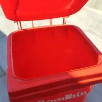 سطل آشغال کاملا نو بابرچسب وبزرگ