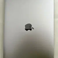 Macbook air m1. 2020