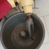 خمیرگیر ،میز غذا خوری ،تنور، سیخ کباب ،پرچم ساحلی