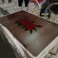 میز ناهار خوری فلزی