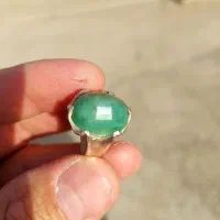 انگشتر زمرد کاملا طبیعی روغن نخورده فقط برای اهلش