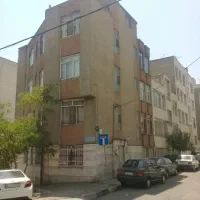 163متر*3 خواب*قدرالسهم دار* دو نبش