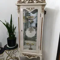 گنجه همراه با ظروف داخل ۳ت