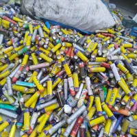 خریدار ضایعات قوطی اسپری ( آهن پلاستیک فلزات رنگی)