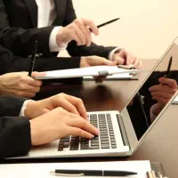 منشی واردخانم نیازمندیم