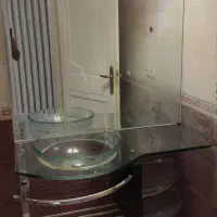 روشویی شیشه‌ایی