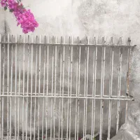 دو عدد حفاظ پنجره