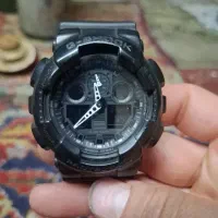 ساعت مچی جیشاک
