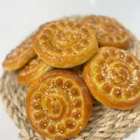 استاد کار کیک و‌شیرینی
