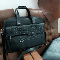 انواع کیف های چرم طبیعی گاوی