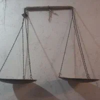 ترازوی قدیمی