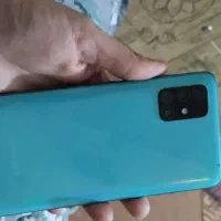 گوشی a51درحد خشک