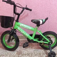 دوچرخه بچگانه در حد نو