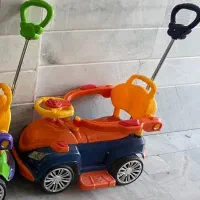 ماشین چرخ دار بچه