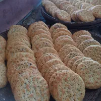 فروشنده  کلوچه پزی