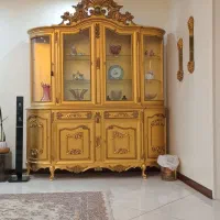 بوفه ویترینی سلطنتی دو تیکه(چوب گردو)