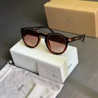عینک افتابی زنانه دیور