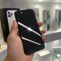 iPhone se 2020 ایفون