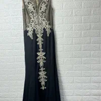 تعدادی لباس مجلسی زنانه و مردانه