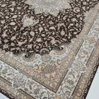 یک تخته فرش9متری700شانه  در حد آک