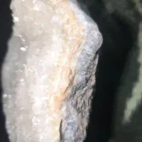 سنگ زینتی با ذرات طلا