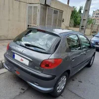 پژو 206 تیپ 5 عروسک