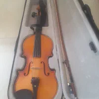 ویولن تی اف ۱۴۲