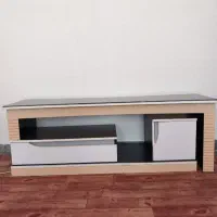 میز تلیوزیون