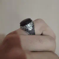 انگشتر و تسبیح